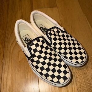 Vans Unisex Checkered Slip-On Sneakers